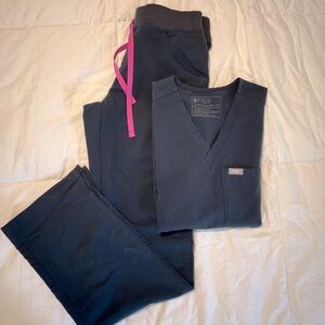 FIGS Night Sky Scrubs XXS/XS